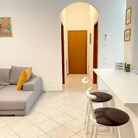 Moderno In Centro Storico Foligno