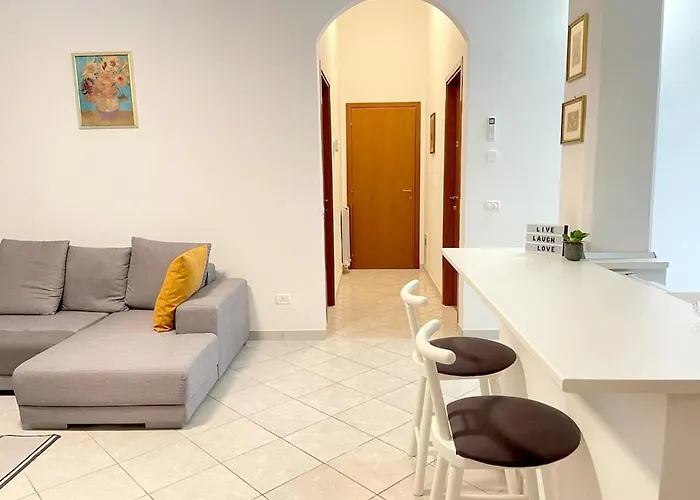 Moderno In Centro Storico Foligno